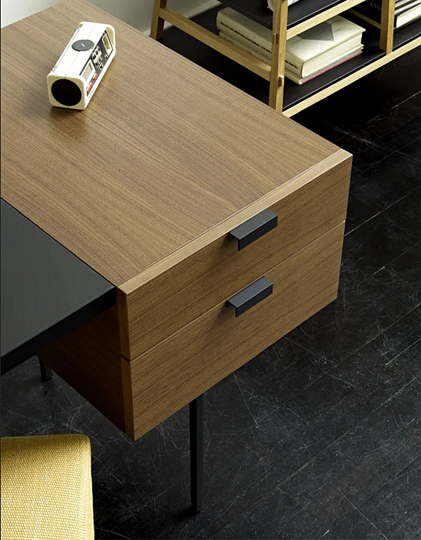 Rectangular wooden writing desk with drawers LIGNE ROSET TANIS 005HCW8N factory LIGNE ROSET from Italy. Foto №5