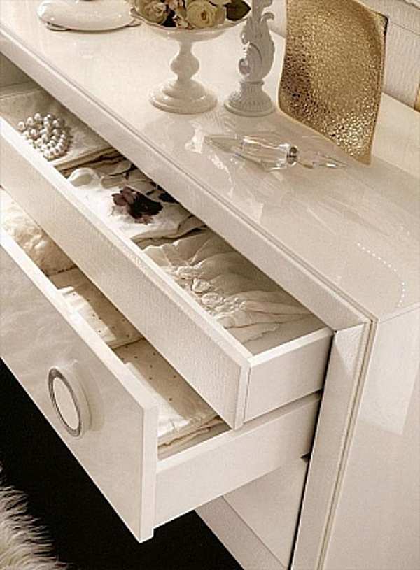 Chest of drawers FLORENCE COLLECTIONS 657 factory FLORENCE COLLECTIONS from Italy. Foto №2