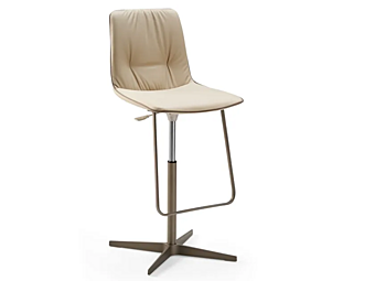 Height Adjustable Leather Stool with 4 Spoke Base Eforma Lisa Height Adjustable Leather Stool with 4 Spoke Base Eforma Lisa factory Eforma from Italy