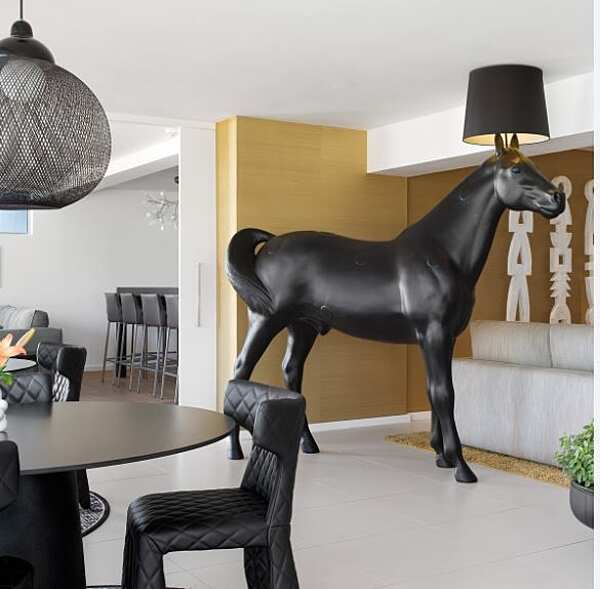 Floor lamp MOOOI Horse factory MOOOI from Italy. Foto №4