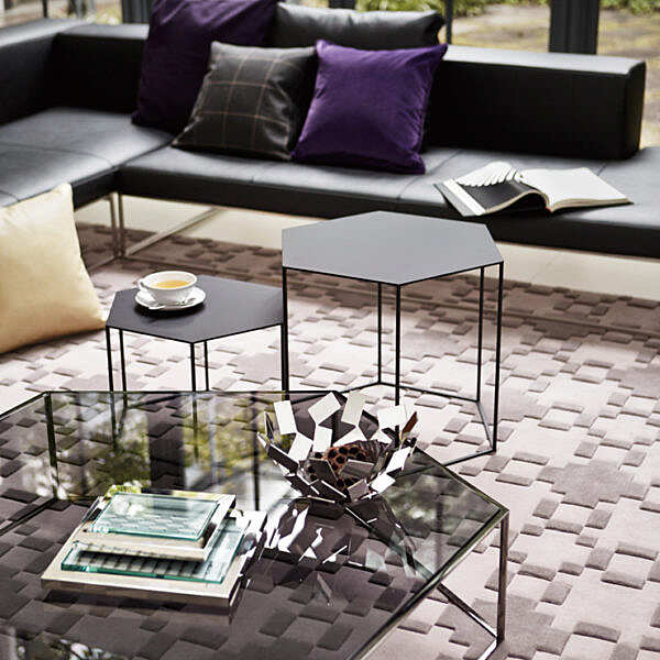 Coffee table DESALTO Hexagon - glass top 690 factory DESALTO from Italy. Foto №5