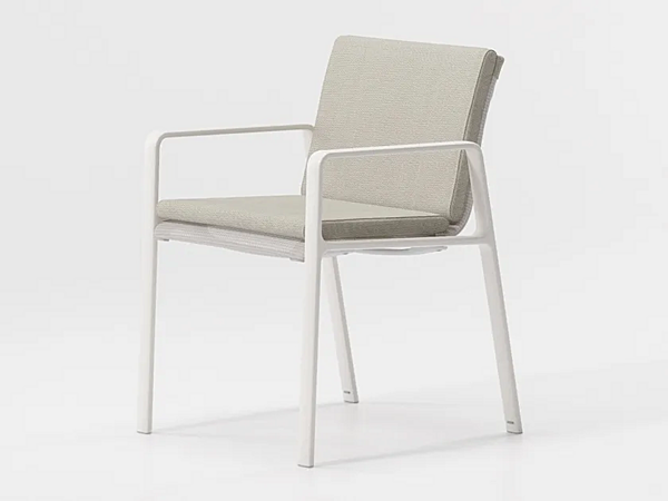 Stackable upholstered garden chair KETTAL Park Life factory KETTAL from Italy. Foto №1