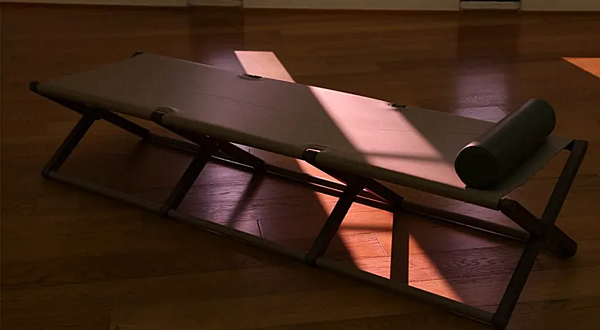 Tanned Leather Day Bed Tugurium Paolo Castelli factory Paolo Castelli from Italy. Foto №4