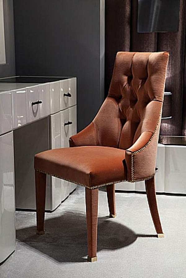 Chair SAINT BABILA by RIVOLTA PATCHWORK factory SAINT BABILA by RIVOLTA from Italy. Foto №1