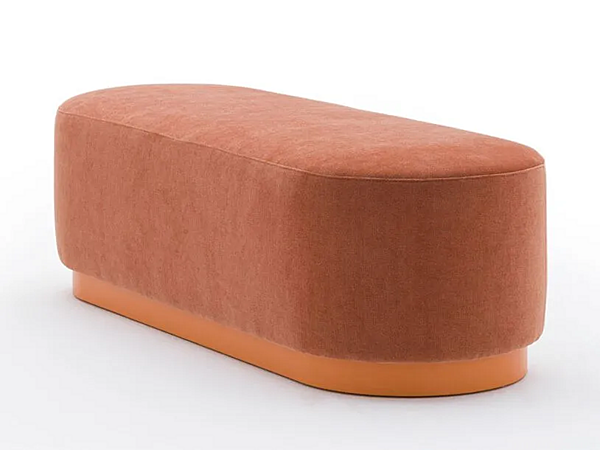 Oval fabric pouf Tablet MONTBEL 5276 5276 factory MONTBEL from Italy. Foto №1