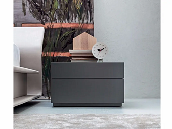 Rectangular bedside table with drawers Molteni & C 606 Rectangular bedside table with drawers Molteni & C 606 factory Molteni & C.(+VITRA) from Italy