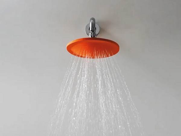 Wall Mounted Round Rubber Shower AGAPE KAA factory Agape from Italy. Foto №1
