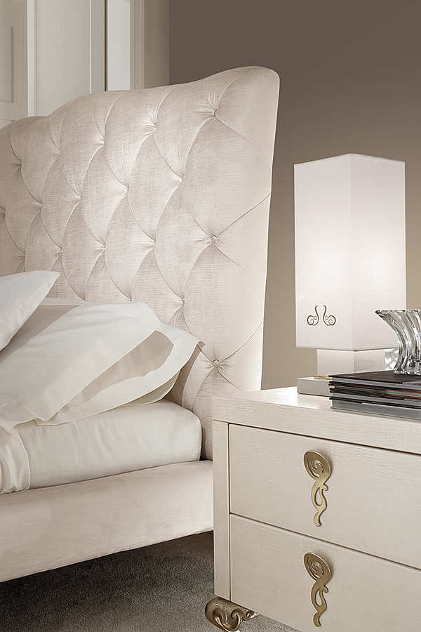 Bedside table CANTORI Chic Atmosphere GEORGE 1876.4500 factory CANTORI from Italy. Foto №2