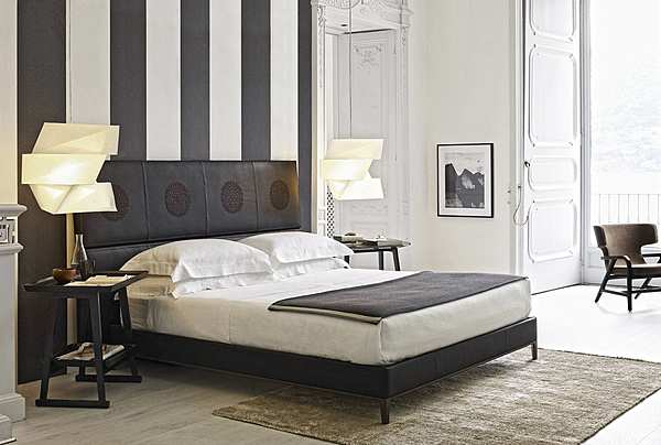 Bed B&B ITALIA TLK  factory B&B ITALIA from Italy. Foto №1