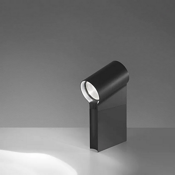 LED Bollard Light in Aluminium Oblique by Artemide T086200, T086300 factory Artemide from Italy. Foto №2