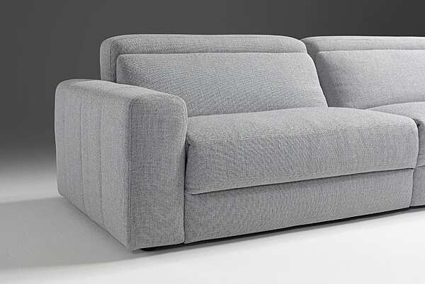 Relaxing fabric sofa with electric motion Egoitaliano Darlene factory Egoitaliano from Italy. Foto №3