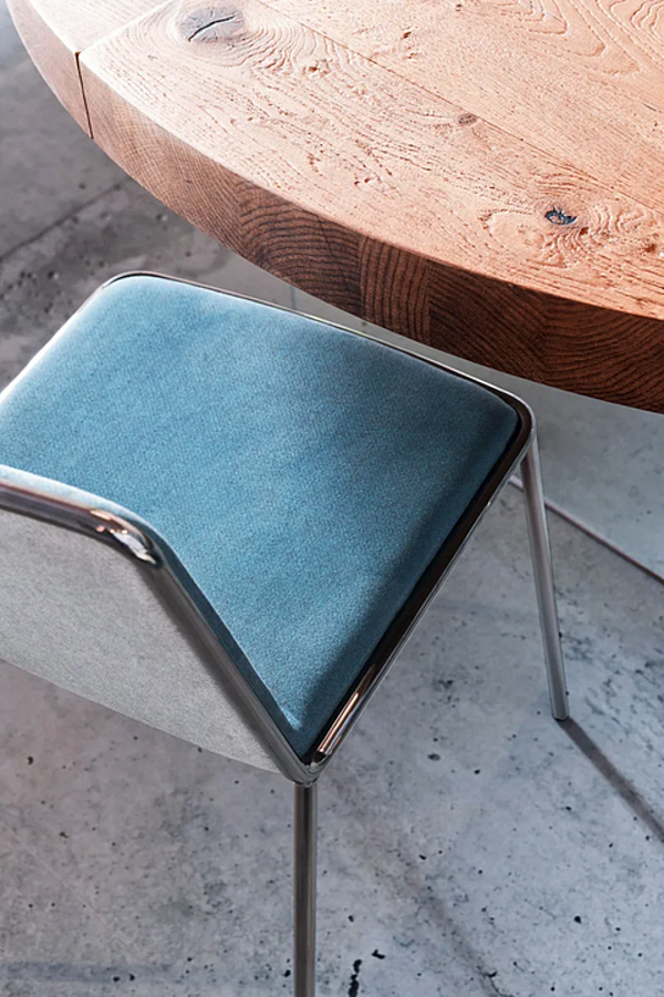 Upholstered fabric chair Pletra LAGO factory LAGO from Italy. Foto №8