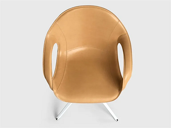 Tanned leather chair with armrests Kristalia Elephant factory Kristalia from Italy. Foto №3