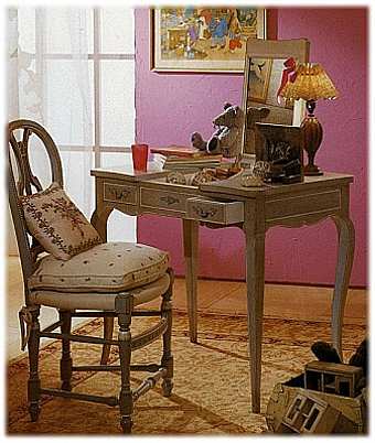 Toilet table 8469