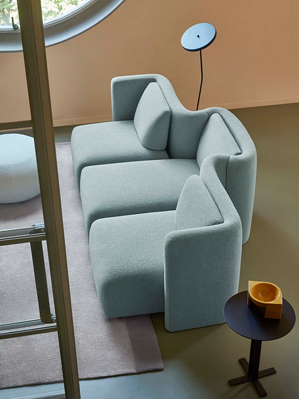 Modular fabric sofa with soft back Saba Gala factory SABA from Italy. Foto №5