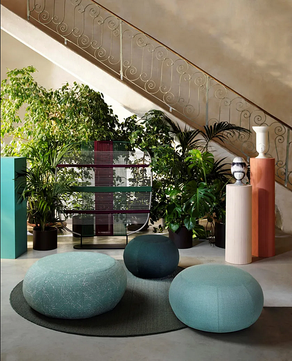 Round canvas garden pouf with removable cover Saba Geo factory SABA from Italy. Foto №2