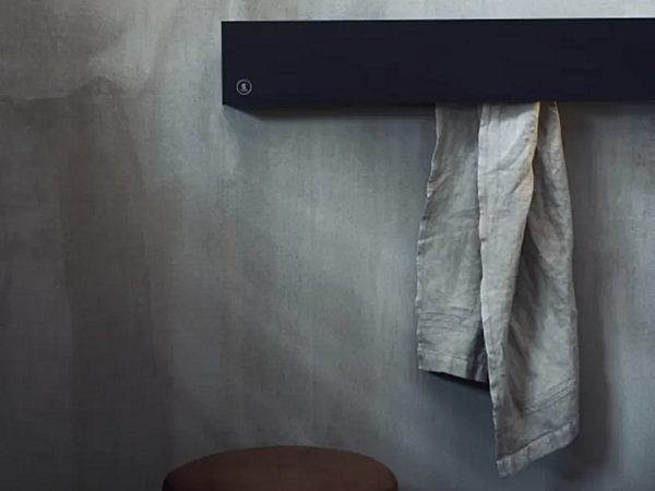Wall Mounted Aluminium Towel Warmer AGAPE SEN factory Agape from Italy. Foto №1