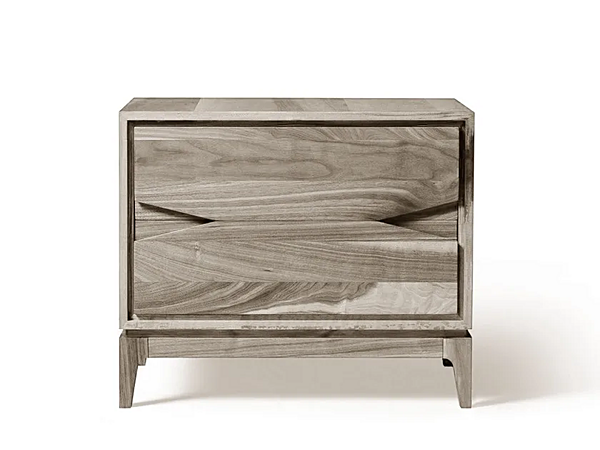 Solid wood bedside table with drawers DALE M 631 factory DALE from Italy. Foto №1