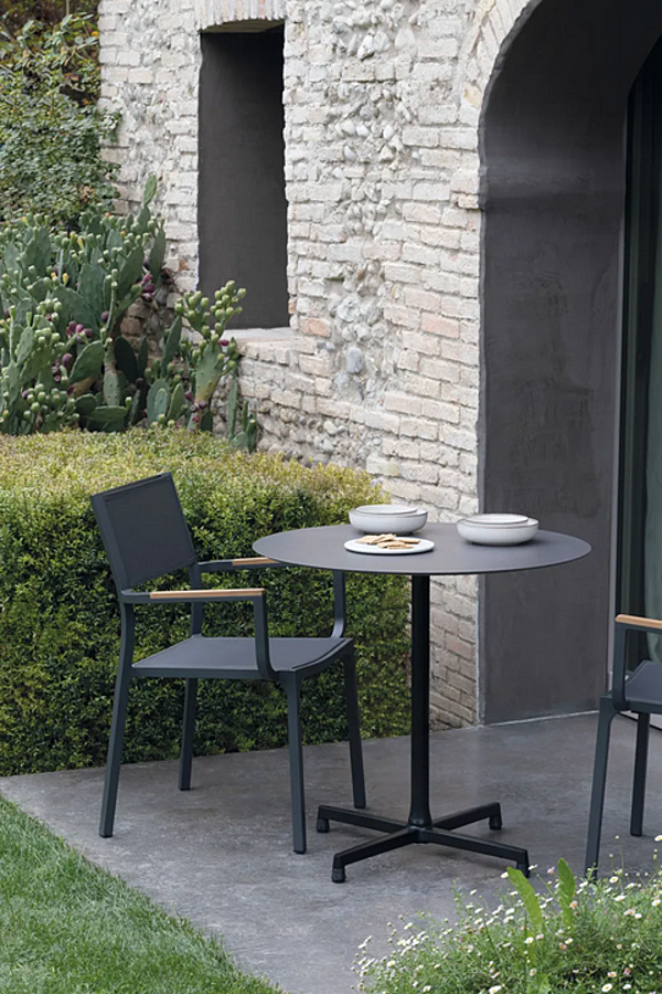 Round aluminium garden table with 4-star base Atmosphera Friend FN.BT factory ATMOSPHERA from Italy. Foto №3