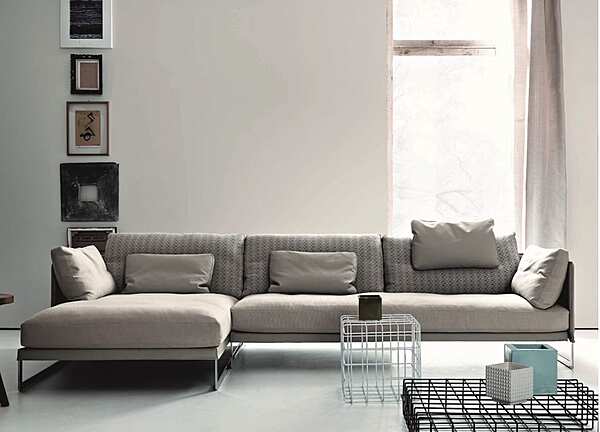 Couch Saba A personal living Livingston LIV1 factory SABA from Italy. Foto №4