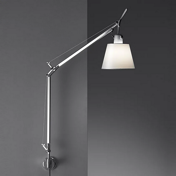 Aluminium wall lamp with swing arm Artemide Tolomeo Basculante 0947010A / 0947020A factory Artemide from Italy. Foto №2