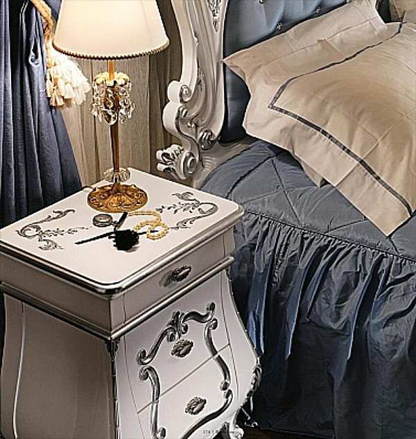 Bedside table MODENESE GASTONE 11211 factory MODENESE GASTONE from Italy. Foto №2