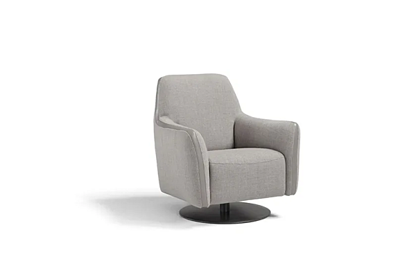 Swivel fabric armchair with armrests Egoitaliano Felicity factory Egoitaliano from Italy. Foto №2