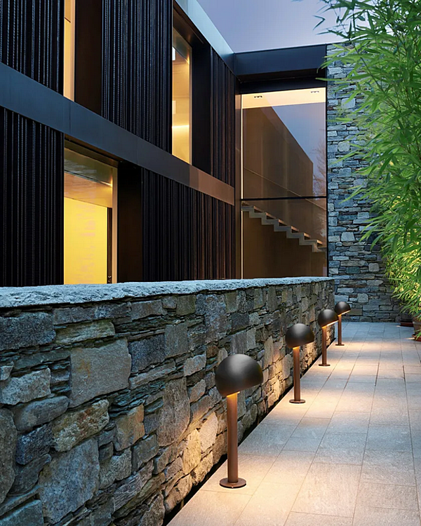 LED Metal Bollard Light Oluce Otto factory Oluce from Italy. Foto №4