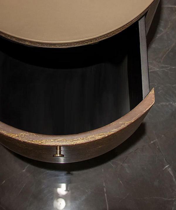 Round ash bedside table FORMITALIA Overseas factory FORMITALIA from Italy. Foto №6