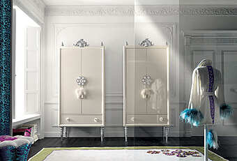 Cupboard CN12/C