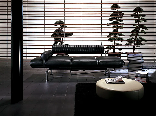 Leather Chaise Longue Day Bed Up Down i 4 Mariani factory i 4 Mariani from Italy. Foto №8