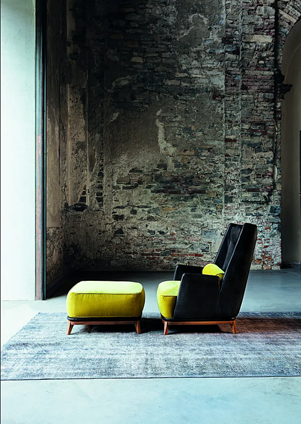 High Back Armchair with Armrests in Leather or Fabric VIBIEFFE 430 Opera factory VIBIEFFE from Italy. Foto №2