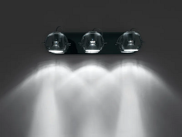 Chrome Plated Wall Lamp Beluga Fabbian factory Fabbian from Italy. Foto №1