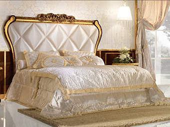 Double bed with upholstered headboard A.R. Arredamenti Grand Royal 470