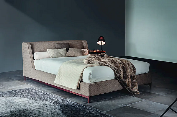 Queen bed with upholstered headboard fabric or leather VIBIEFFE 5000 factory VIBIEFFE from Italy. Foto №2