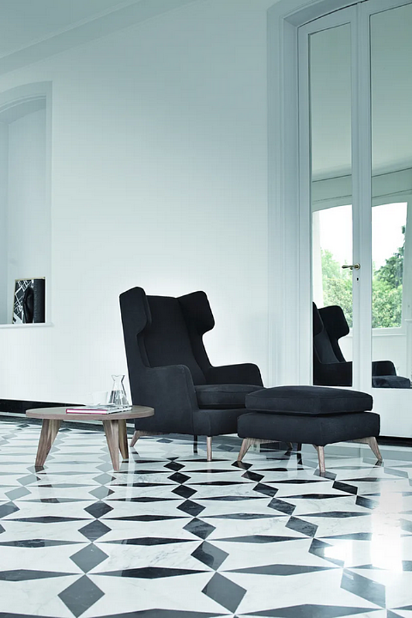 High Back Armchair in Fabric or Leather VIBIEFFE 680 Class factory VIBIEFFE from Italy. Foto №3