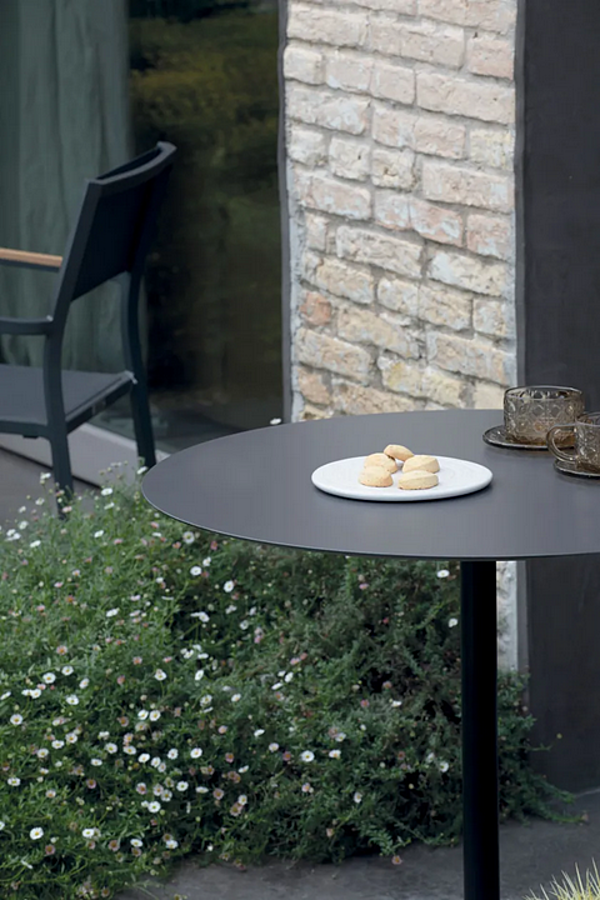 Round aluminium garden table with 4-star base Atmosphera Friend FN.BT factory ATMOSPHERA from Italy. Foto №4