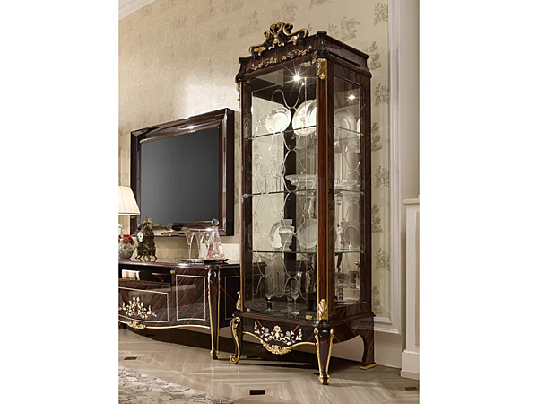 Display cabinet Ricasoli A.R. Arredamenti wood glass factory A.R.ARREDAMENTI SRL from Italy. Foto №4