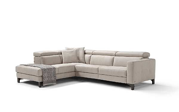 Corner leather sofa with electric motion Egoitaliano Matt Collection factory Egoitaliano from Italy. Foto №1