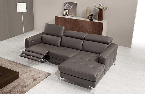 Corner leather sofa with electric motion Egoitaliano Matt Collection factory Egoitaliano from Italy. Foto №3