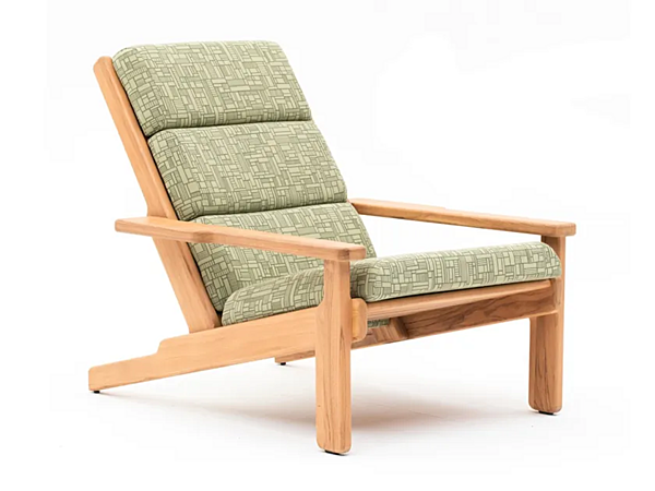 Upholstered teak garden armchair with armrests VARASCHIN Bali 2384 factory VARASCHIN from Italy. Foto №1