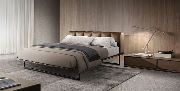 Leather double bed with upholstered headboard Kristall i 4 Mariani factory i 4 Mariani from Italy. Foto №3