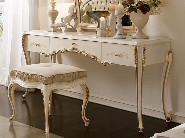 Dressing table Ricasoli A.R. Arredamenti wood with mirror 980 factory A.R.ARREDAMENTI SRL from Italy. Foto №1