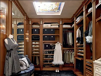 Custom Wooden Walk-In Wardrobe Martini Interiors Romanza Classiche Armonie Custom Wooden Walk-In Wardrobe Martini Interiors Romanza Classiche Armonie factory MARTINI INTERIORS from Italy