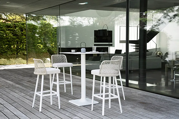 Garden stool with footrest in high powder-coated aluminum VARASCHIN EMMA 23650, 23651 factory VARASCHIN from Italy. Foto №2