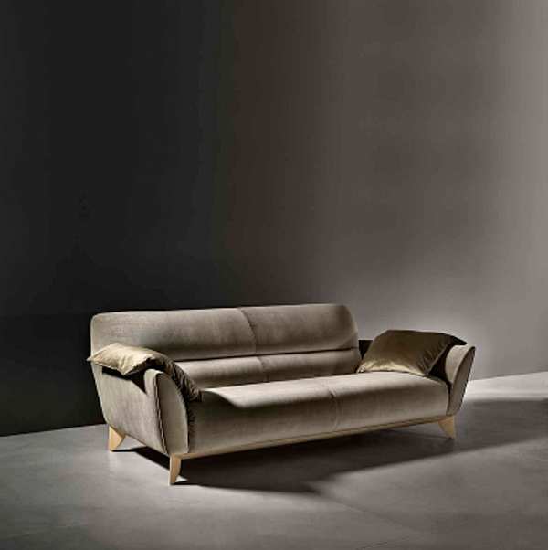 Couch SIGNORINI COCO & C. 00049 factory DAYTONA from Italy. Foto №1