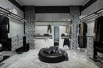 Wardrobe ROBERTO CAVALLI NAKURU Wardrobe ROBERTO CAVALLI NAKURU factory ROBERTO CAVALLI from Italy