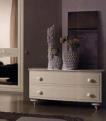 Chest of drawers FERRETTI & FERRETTI COM200