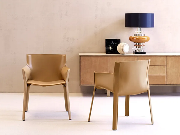 Tanned leather armchair with armrests FASEM P90 factory FASEM from Italy. Foto №2