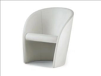 Leather Easy Chair Intervista POLTRONA FRAU factory POLTRONA FRAU from Italy